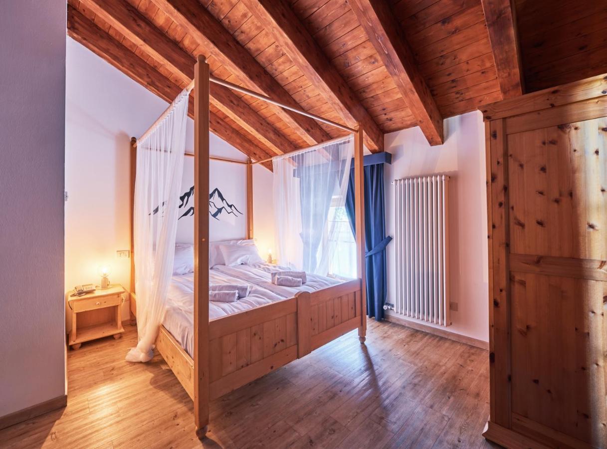 Hotel Bed & Bike Ledro Molina di Ledro Exterior photo