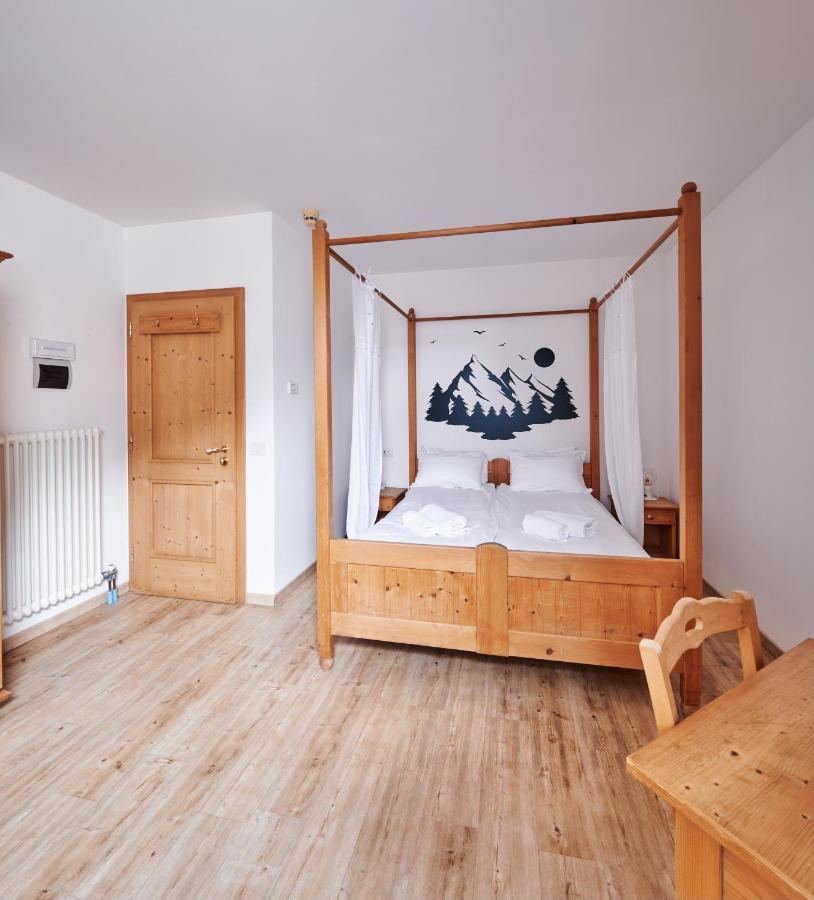 Hotel Bed & Bike Ledro Molina di Ledro Exterior photo